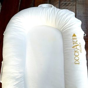 Dock-a-Tot Deluxe Plus Pristine White